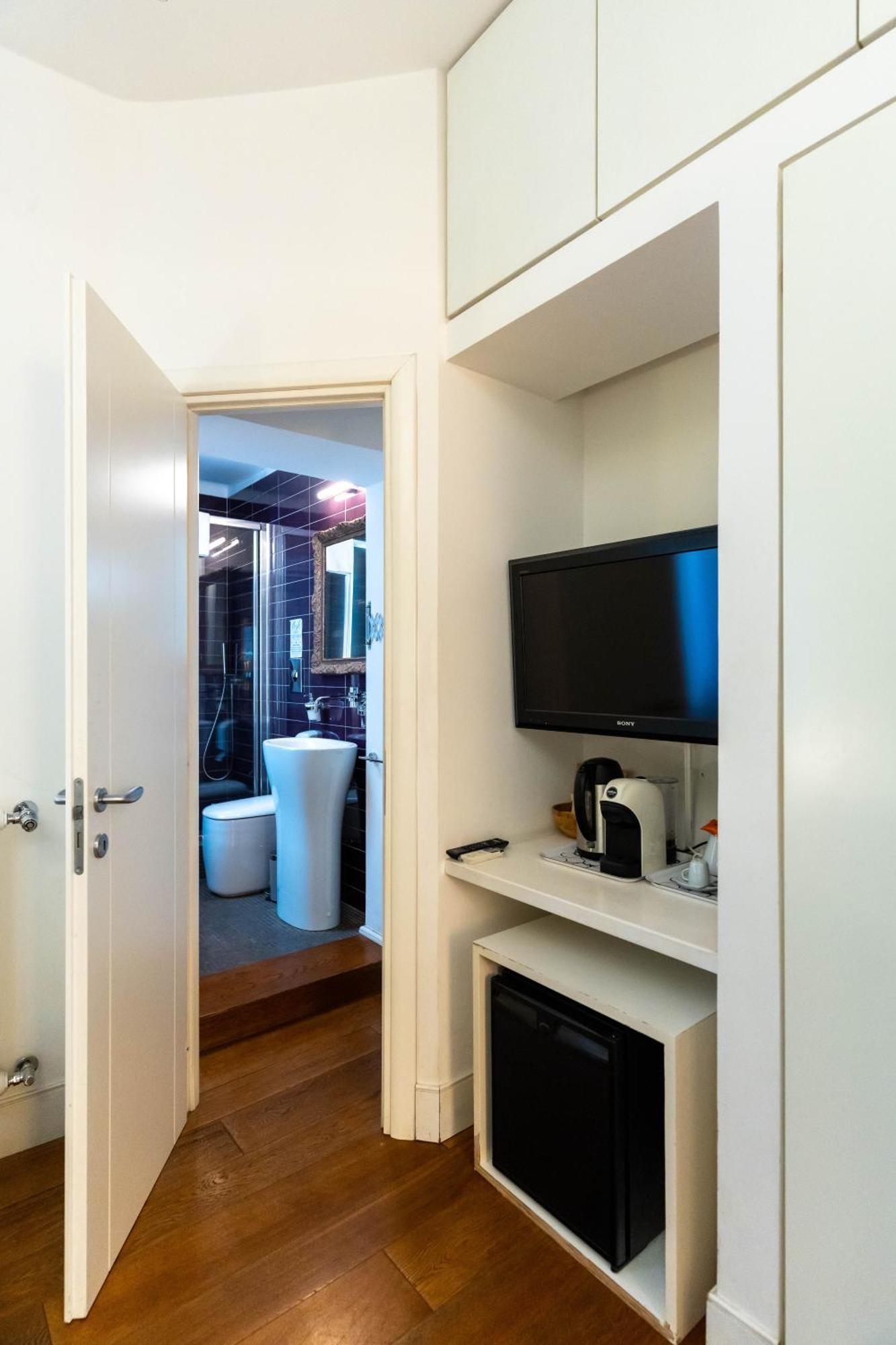 Ihh Suites Rom Exterior foto