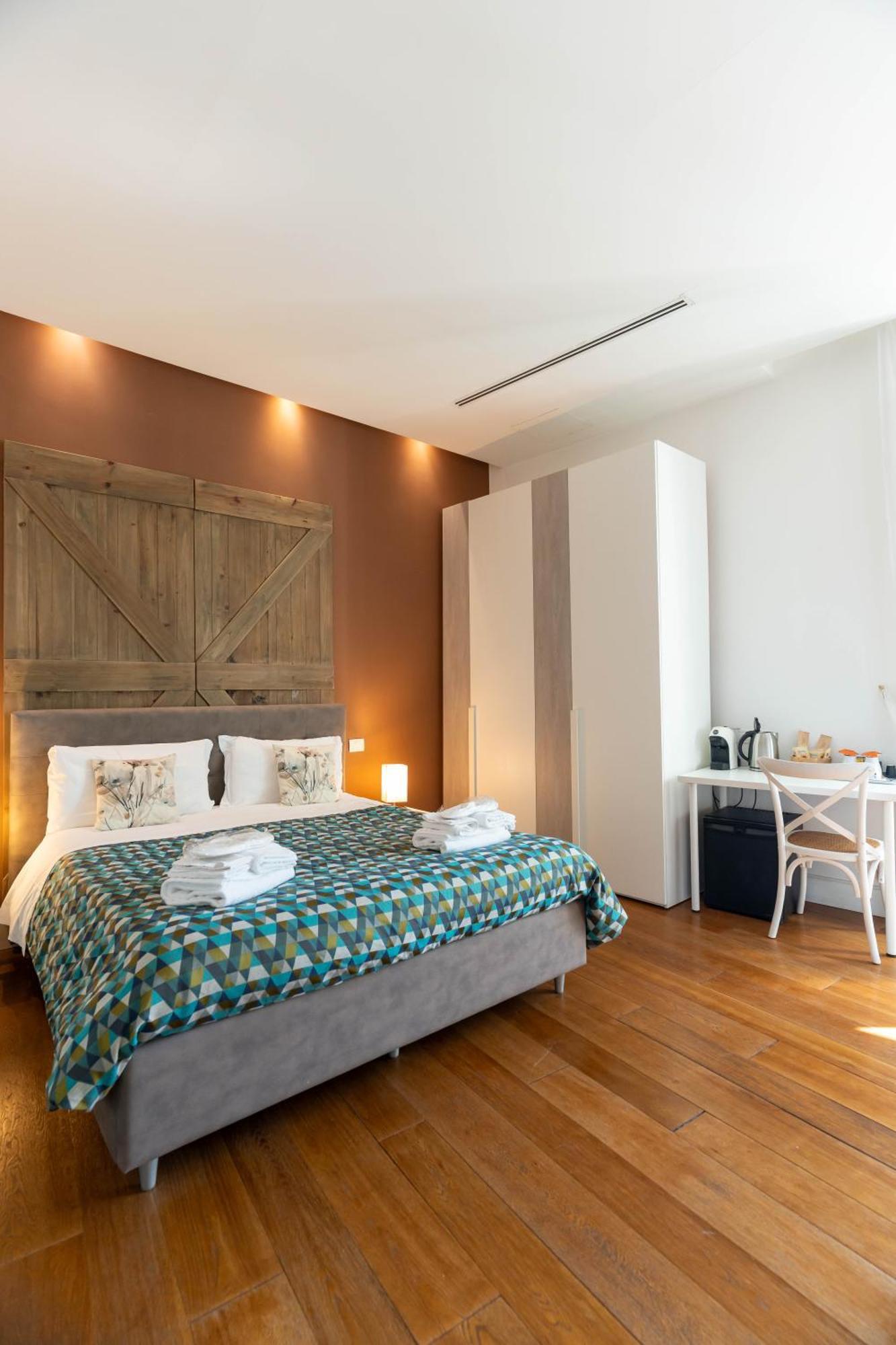 Ihh Suites Rom Exterior foto