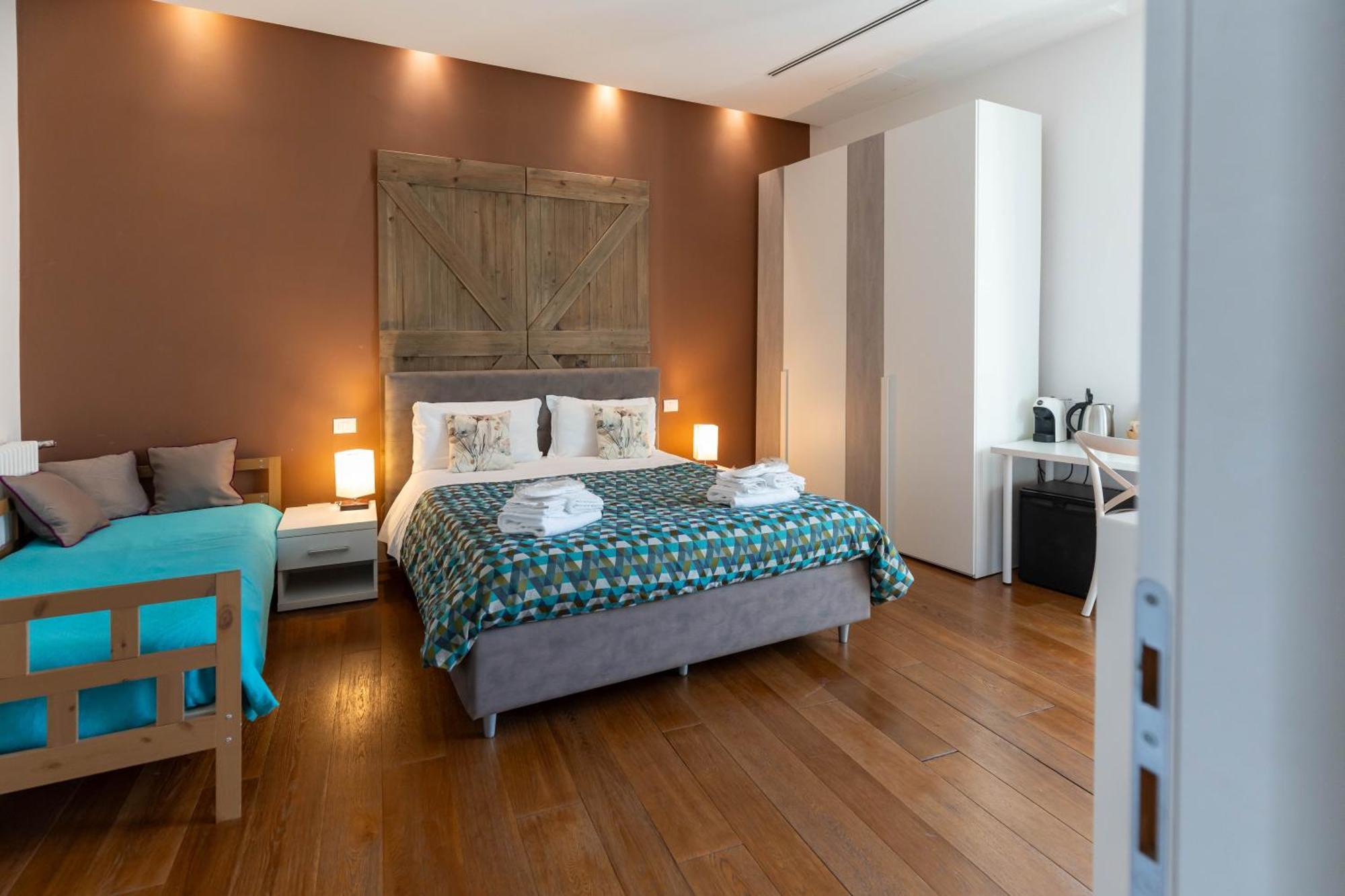 Ihh Suites Rom Exterior foto